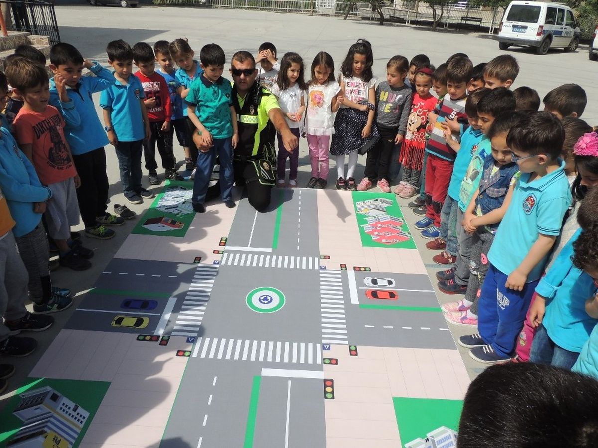 Anamur\'da Öğrencilere Trafik Eğitimi Verildi