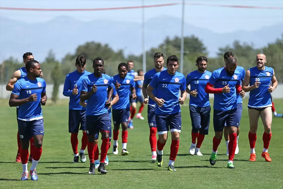 Antalyaspor\'da Fenerbahçe Maçı Hazırlıkları