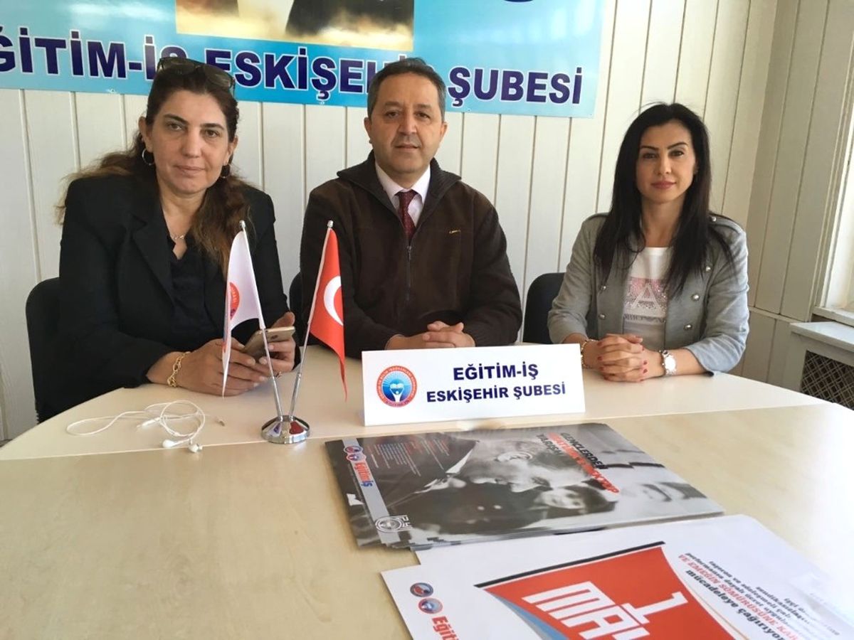 Atatürk\'e Hakaret" İddiasına Tepki