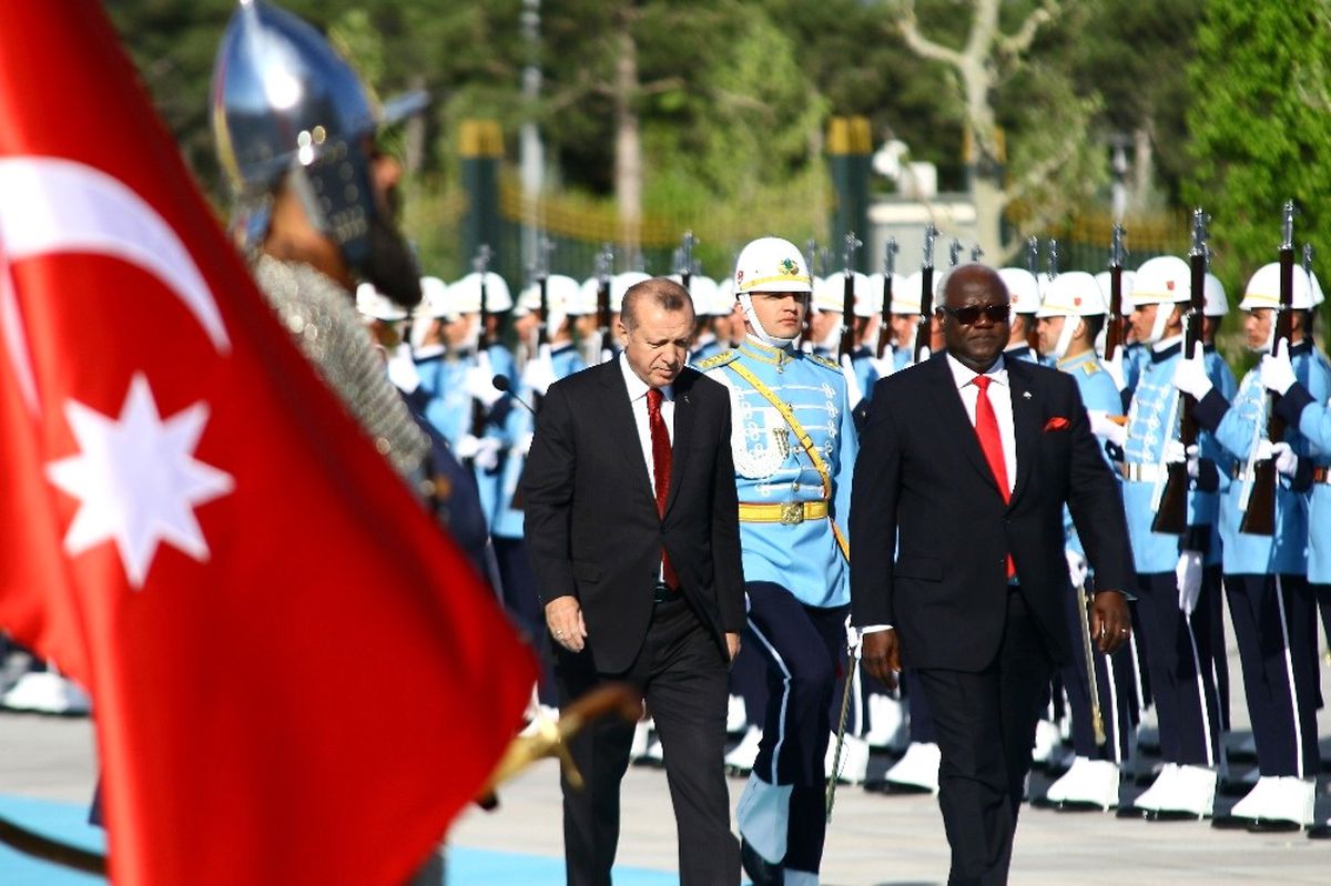 Cumhurbaşkanı Koroma Külliye\'de