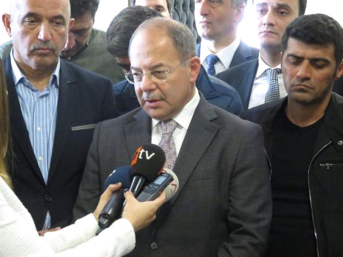Sağlık Bakanı Akdağ\'dan Erkal\'ın Ailesine Ziyaret