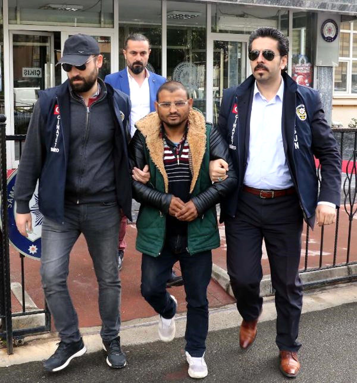 İşitme Engelli Cinayetinde Şüpheli, İşitme Engelli Arkadaşı Çıktı