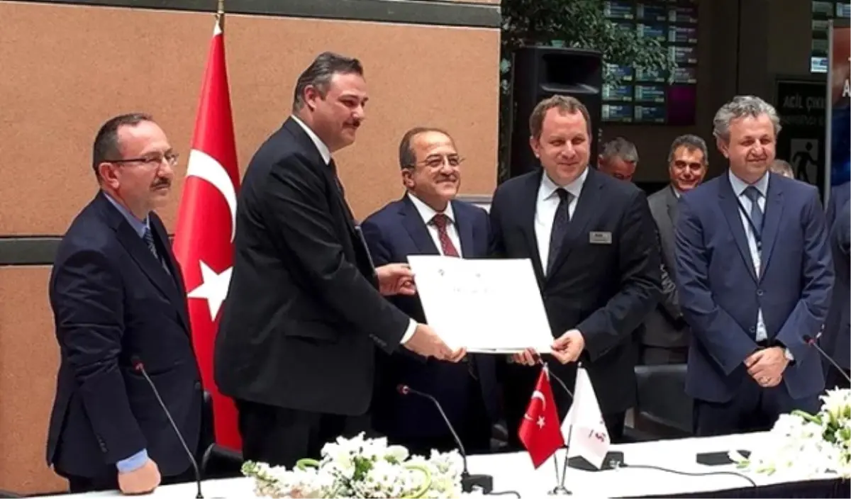 Kale, \'Savunma\'da Bir Hamle Daha Yaptı