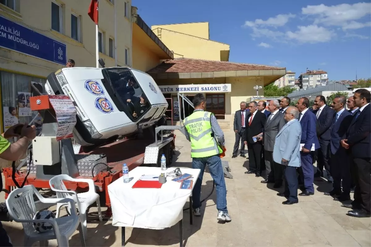 Karayolu Trafik Güvenliği Anlatıldı