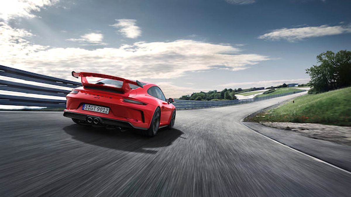 Yeni Porsche 911 Gt3, 500 Beygirle Sıfırdan Yüze Sadece 3.9 Saniye