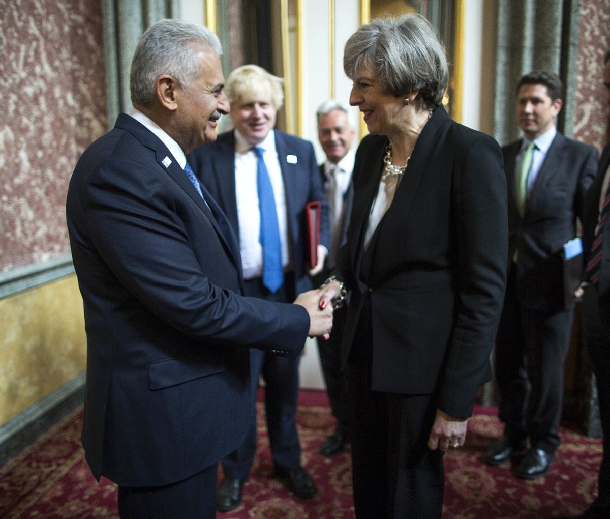 Yıldırım May ve Mattis Ile Görüştü