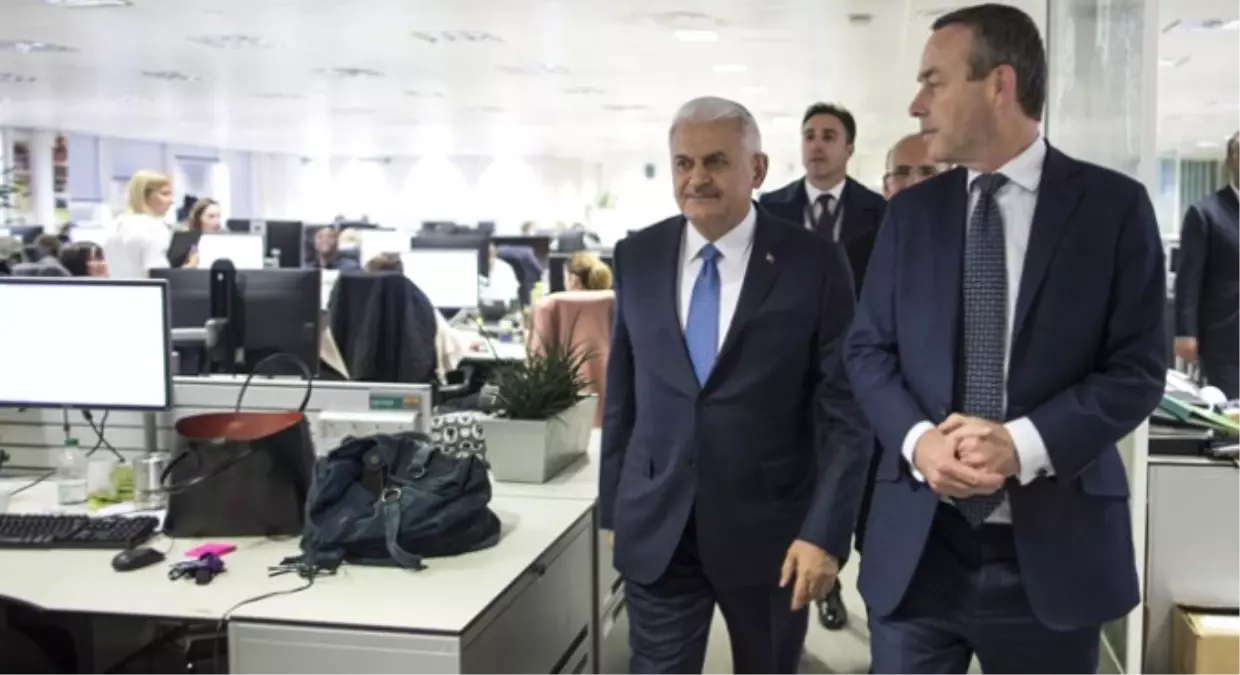 Başbakan Yıldırım, Financial Times Gazetesi Editörleriyle Görüştü