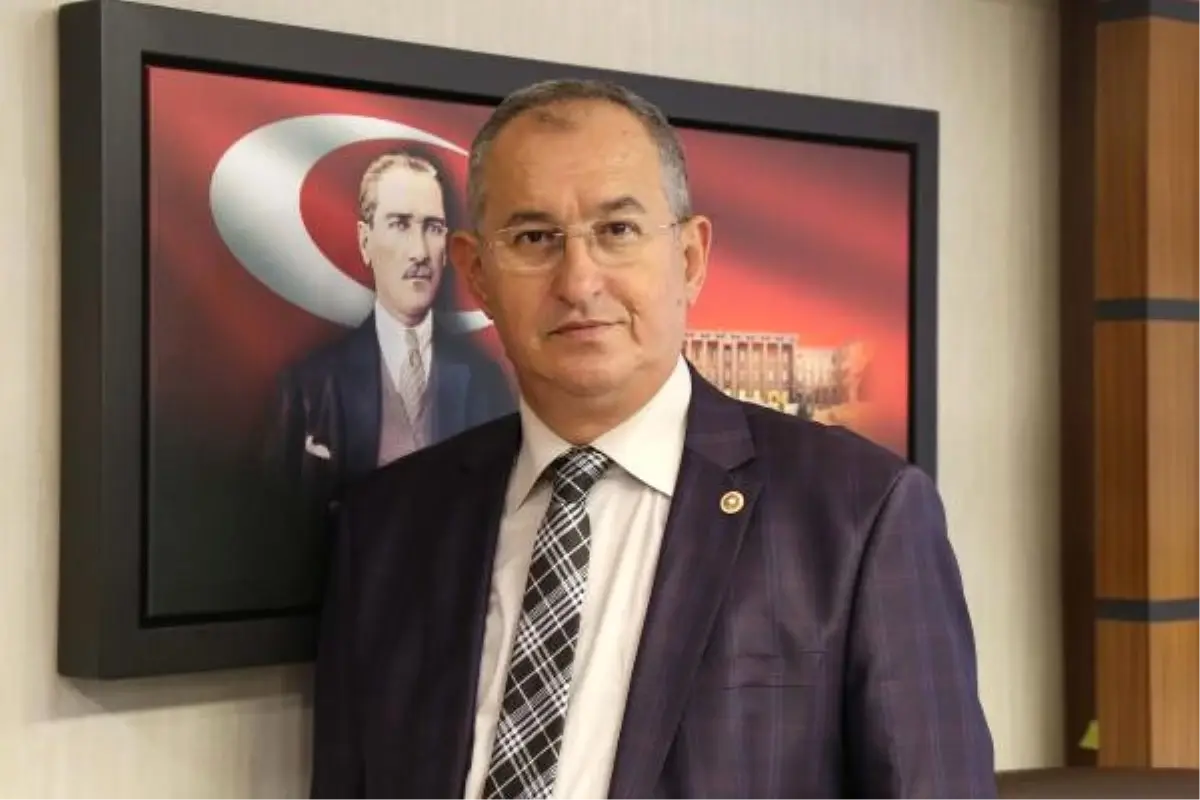 CHP\'li Sertel: Narlıdere Kaymakamı\'nın 20 Apart Konutu Varmış