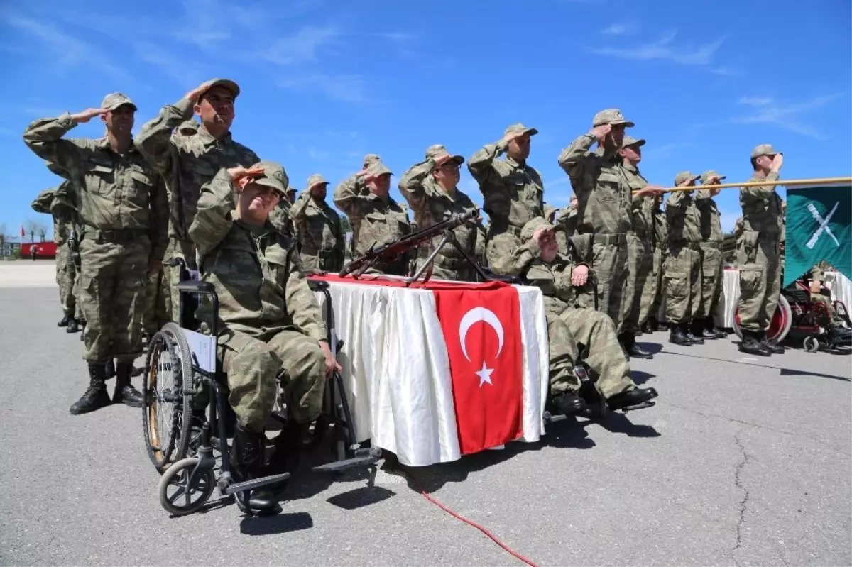 Engellilerin Bir Günlük Askerlik Heyecanı