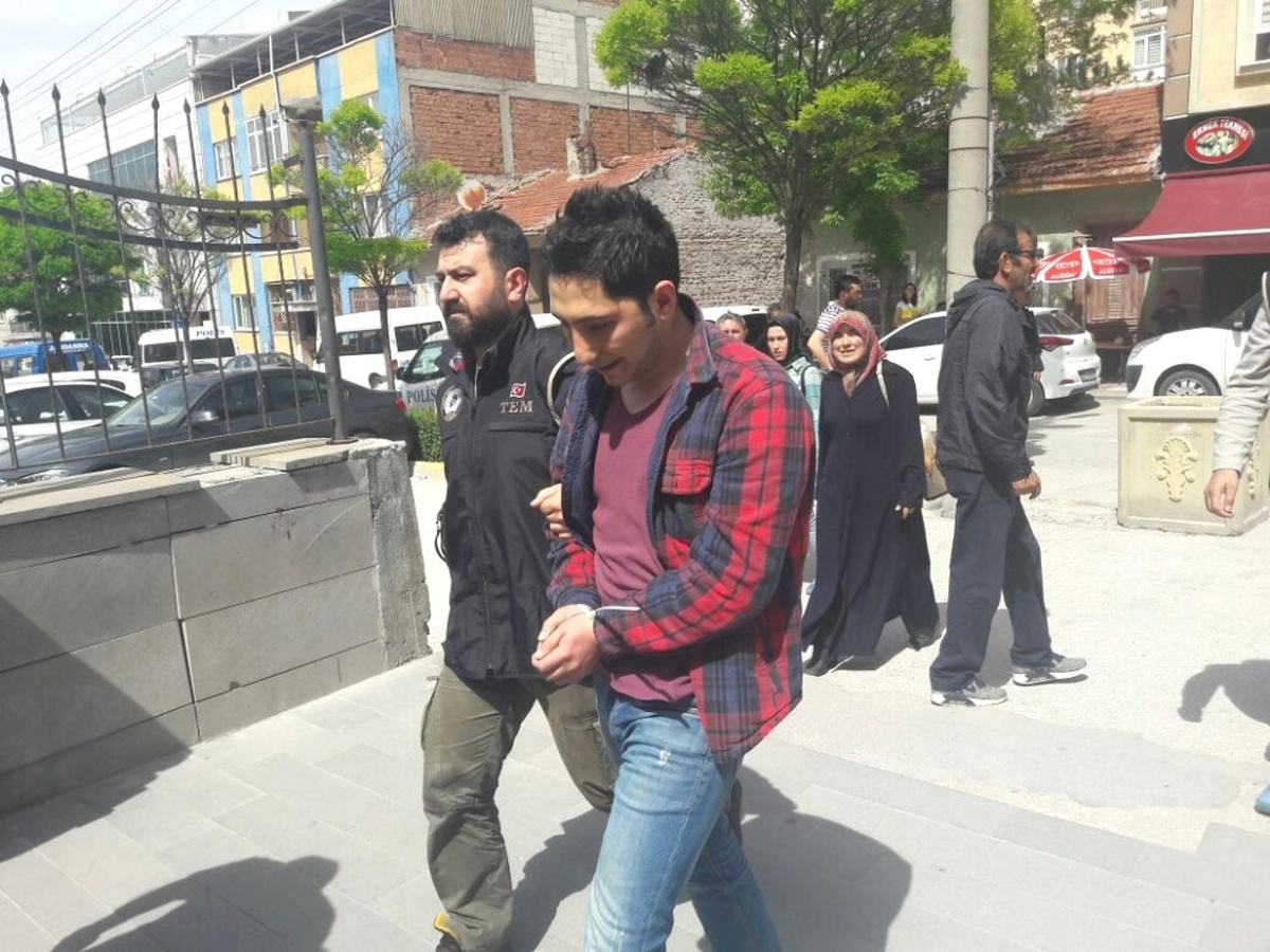 Fetö Şüphelisi Gardiyan ve Zabıt Katipleri Adliyede