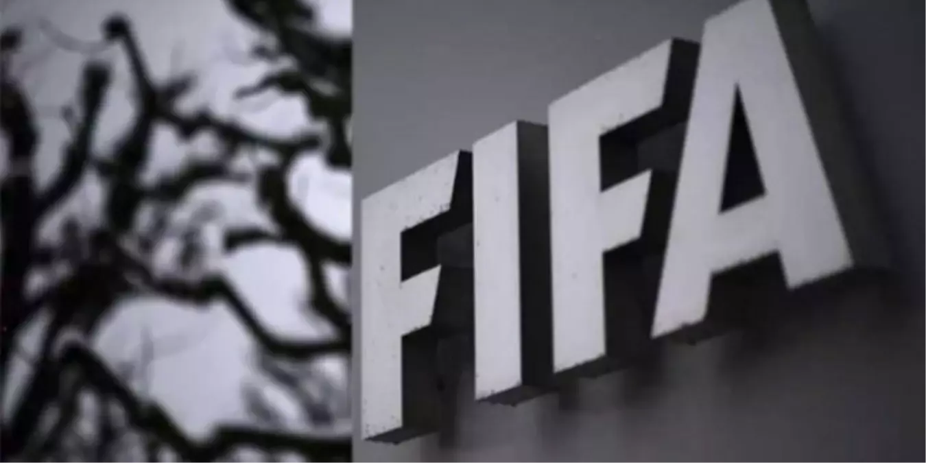 FIFA\'dan Şenes Erzik\'e Büyük Onur