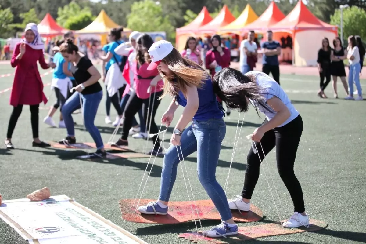 Gaün\'de Bahar Şenliği Dolu Dolu Kutlanıyor