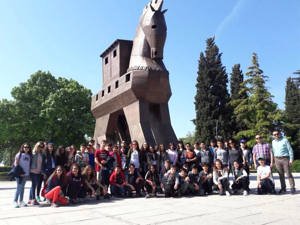 Gaziantep Kolej Vakfı Öğrencileri Çanakkale\'de