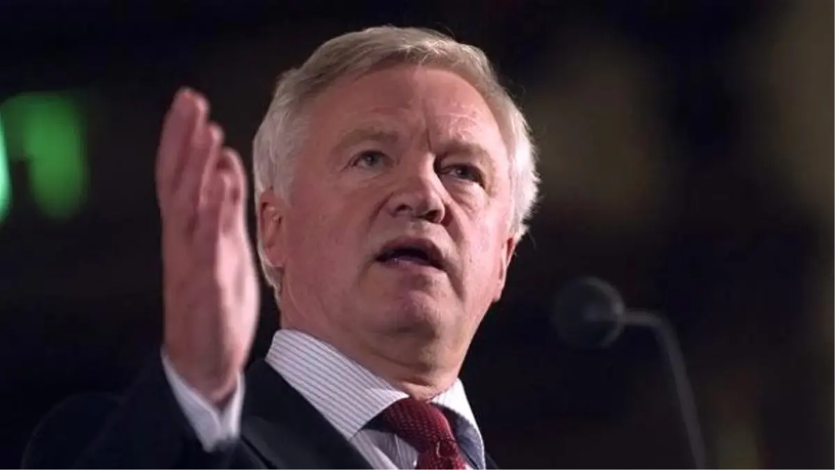 İngiltere\'nin Brexit Bakanından AB Yetkililerine Tepki