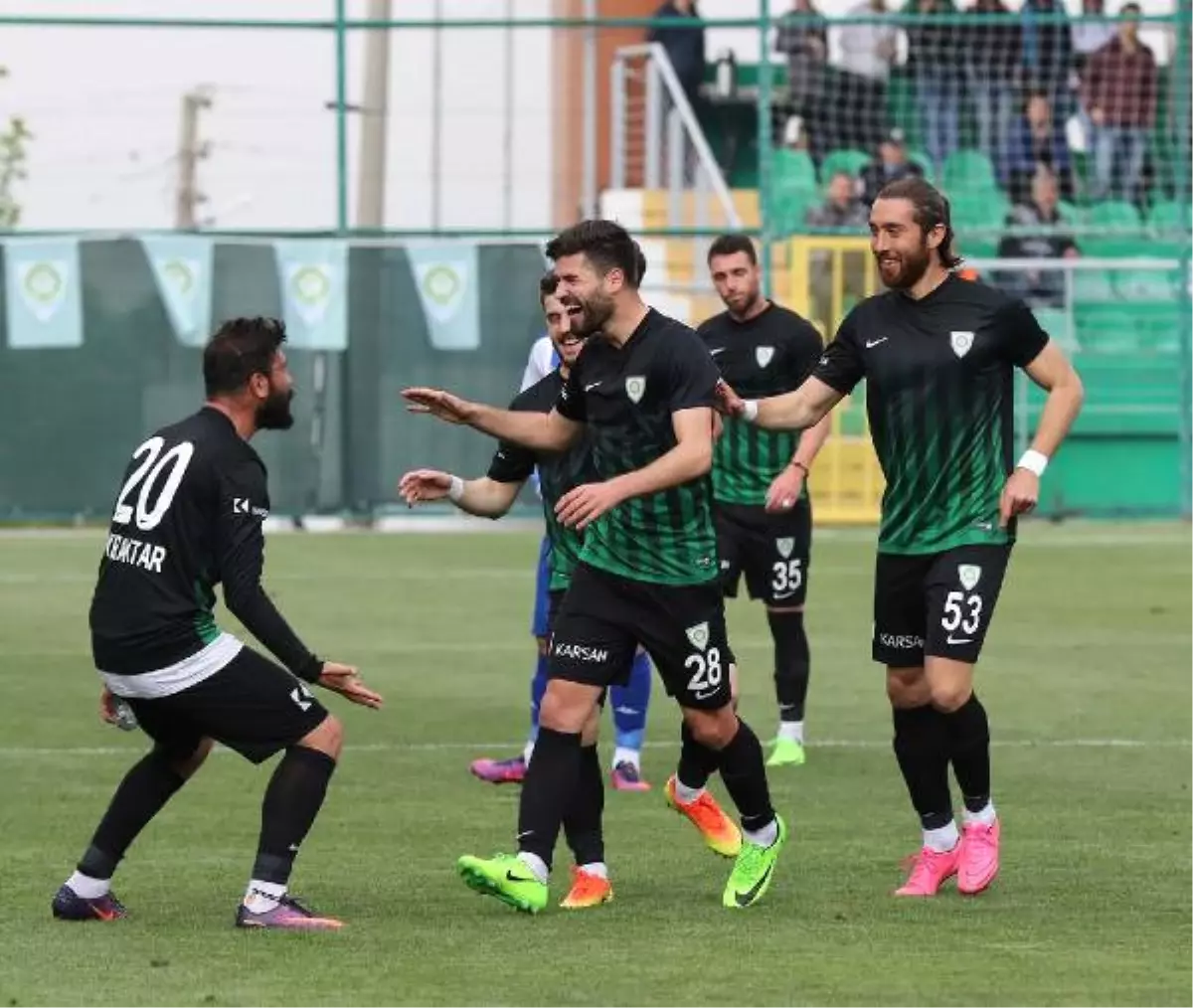 Manisa Büyükşehir Belediyespor Kenetlendi