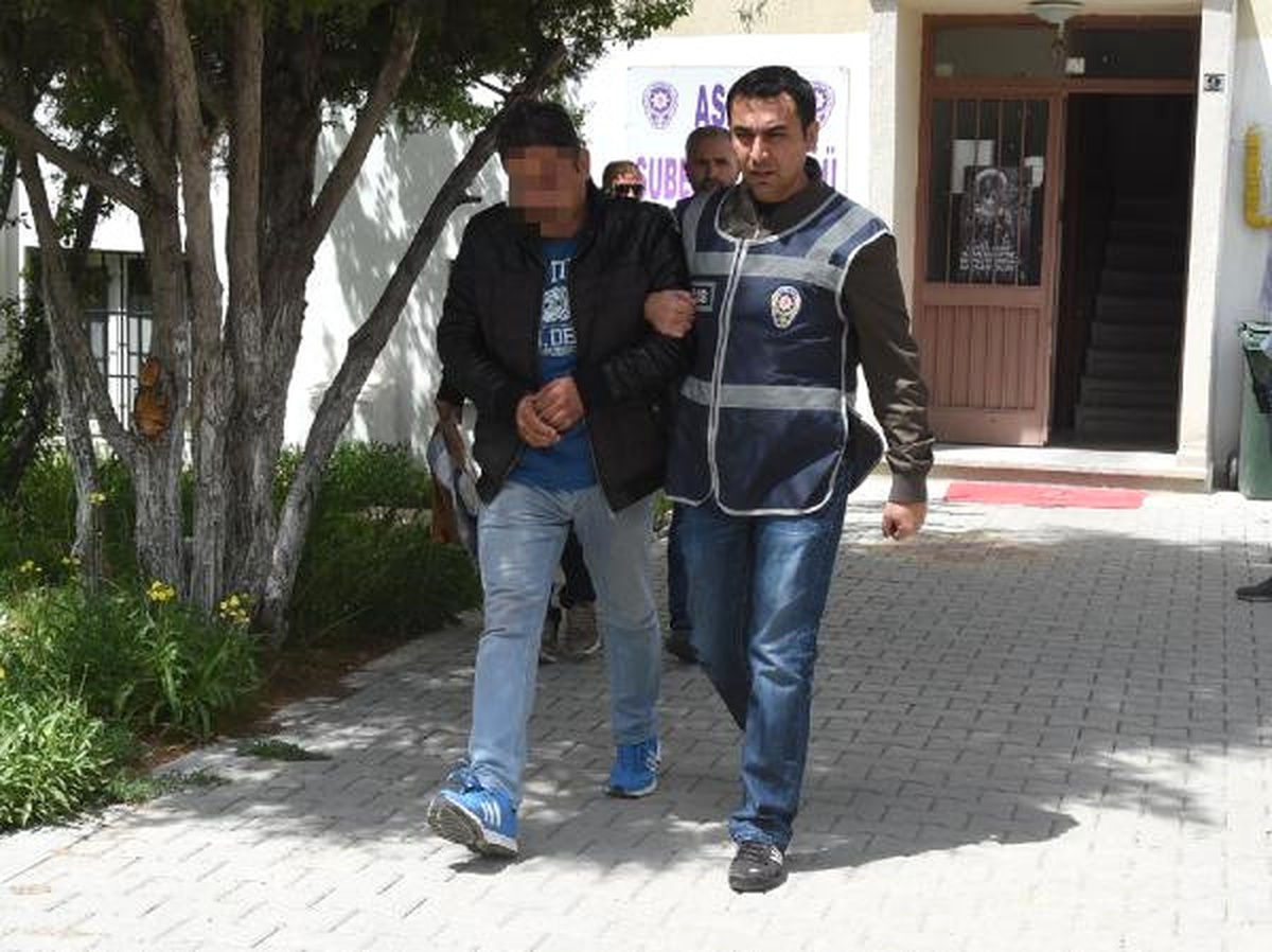 Market Kundaklayan Etekli ve Başörtülü 3 Şüpheliden 2\'si Tutuklandı