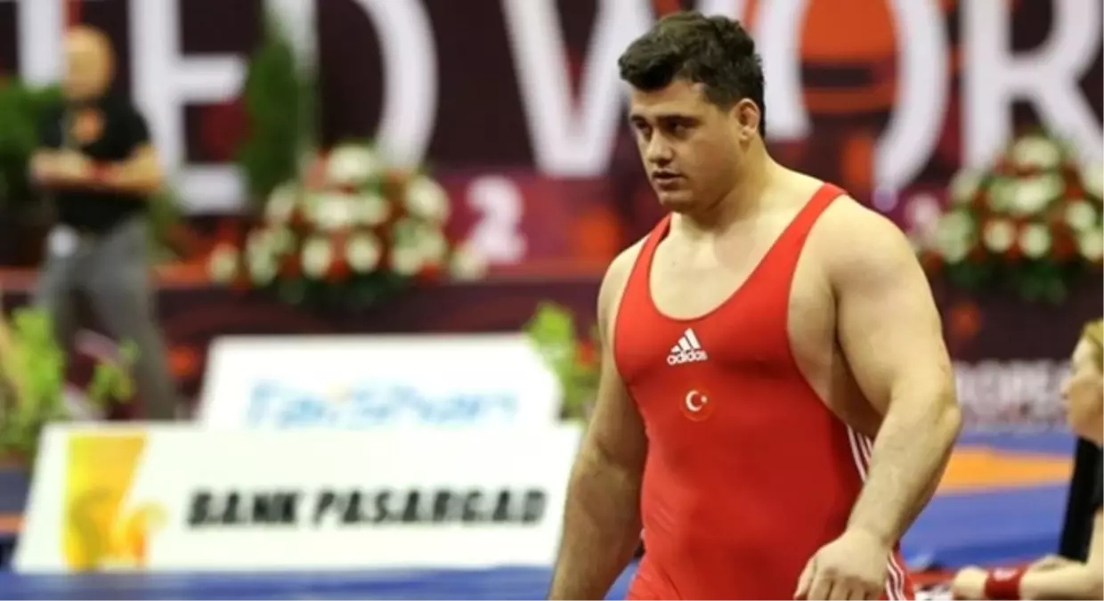 Milli Güreşçi Kayaalp: "2020\'ye Kadar Benim İçin Seferberlik Olacak"