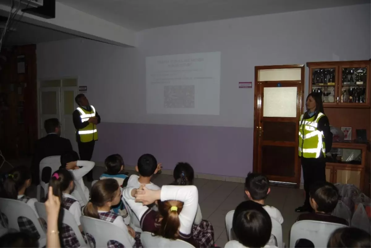 Öğrencilere Trafik Semineri