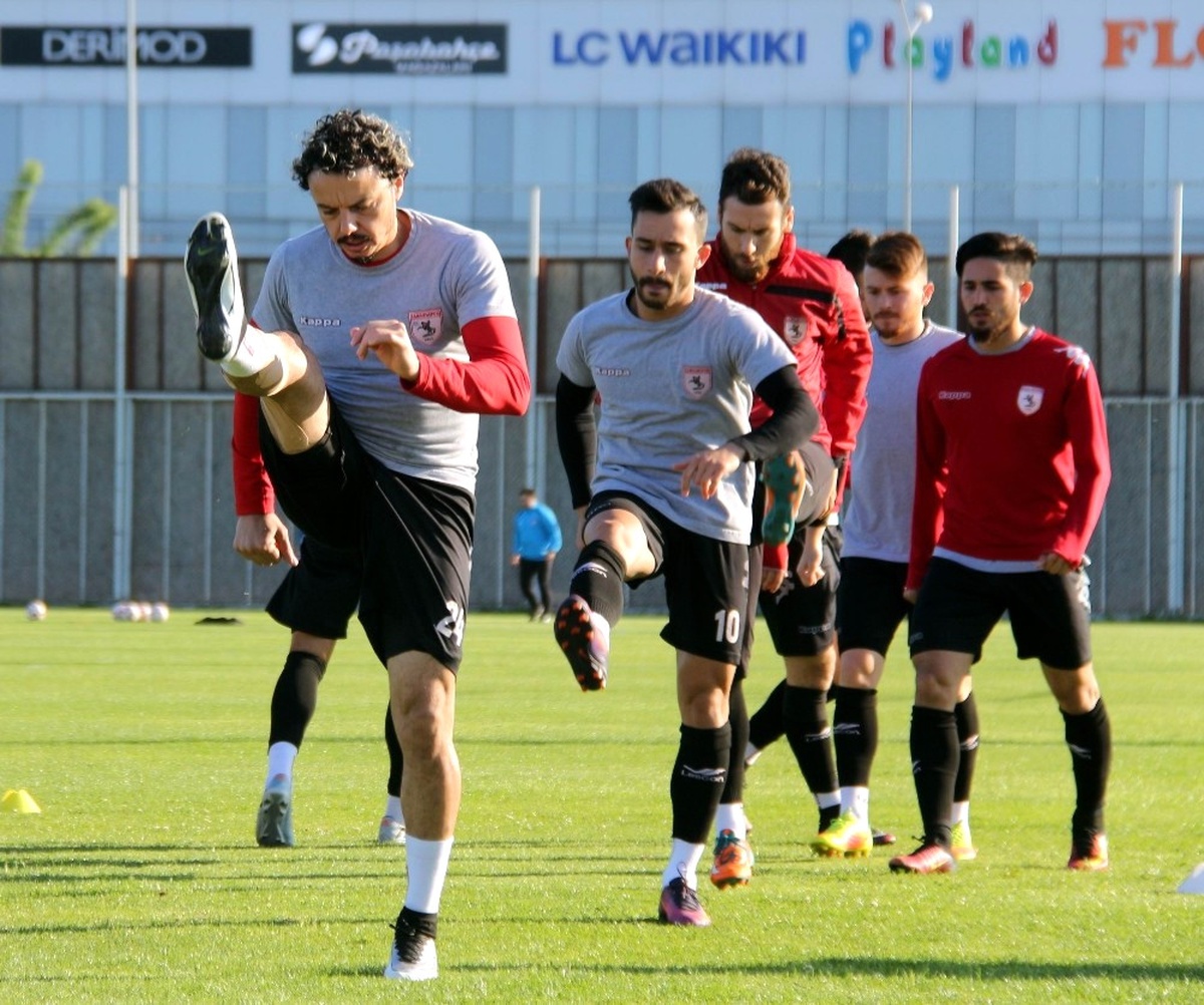 Samsunspor, Göztepe\'ye Bileniyor