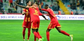 Süper Lig'de Kayserispor, Atiker Konyaspor'u 2-1 Yendi