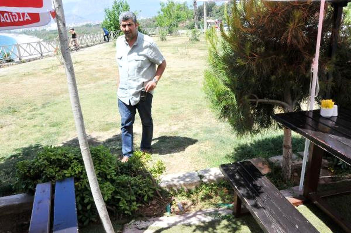 Tartıştığı Eşini ve Üvey Oğlunu Bıçakladı
