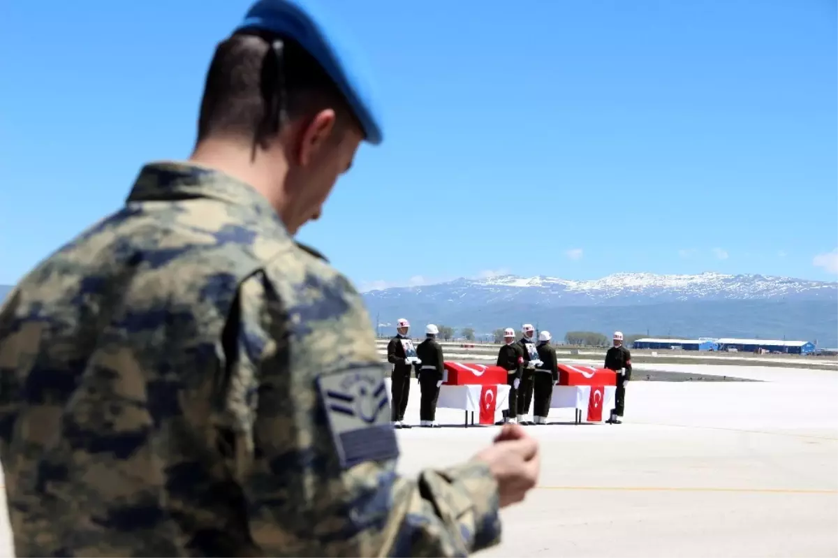 Tendürek Şehitleri İçin Erzurum\'da Tören Düzenlendi