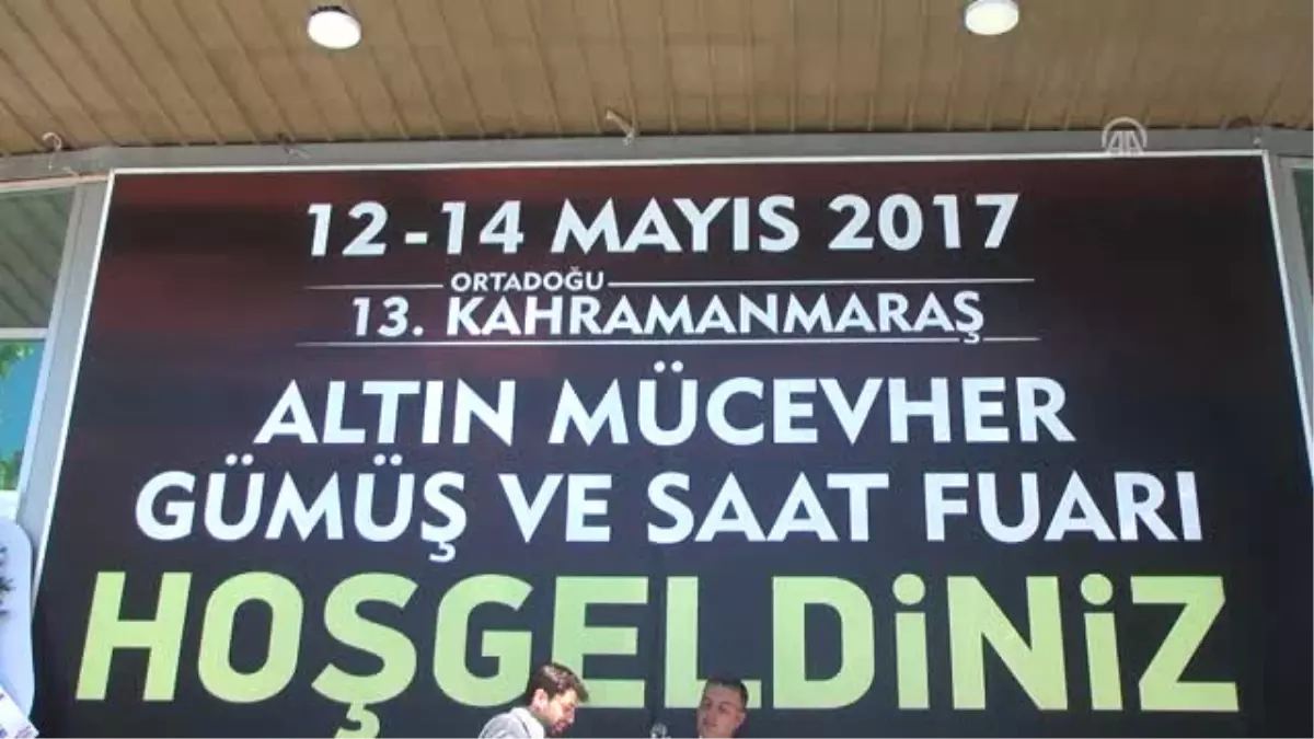 15 Temmuz Unutulmasın" Diye Tank Maketini Altınla Kapladı - Kahramanmaraş