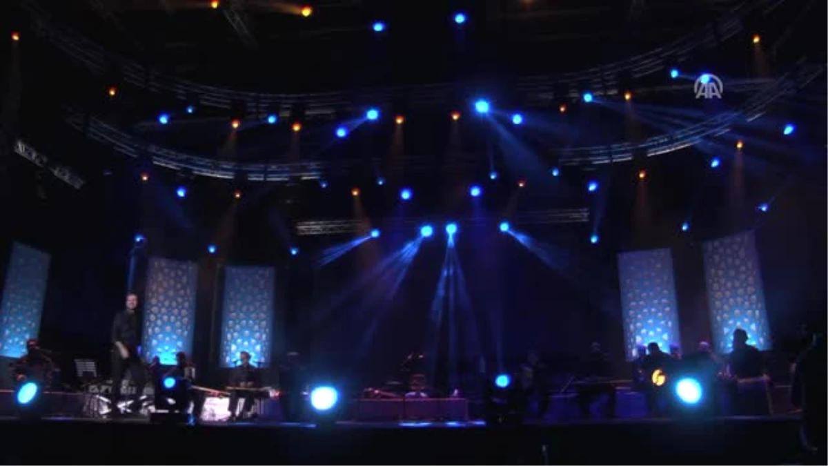 16. Uluslararası Mevazin Müzik Festivali - Sami Yusuf El Nahda Meydanı\'nda Konser Verdi