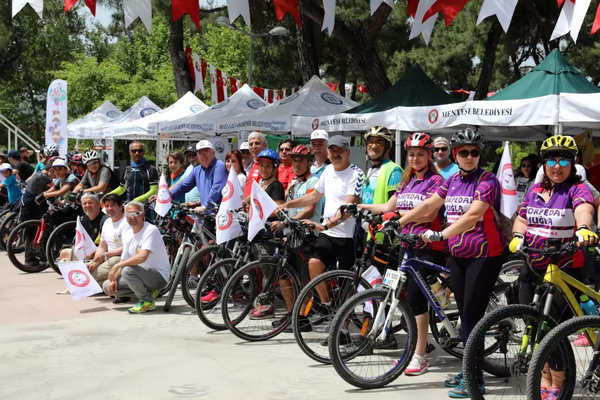 Başkan Gümüş Şenliklere Katıldı