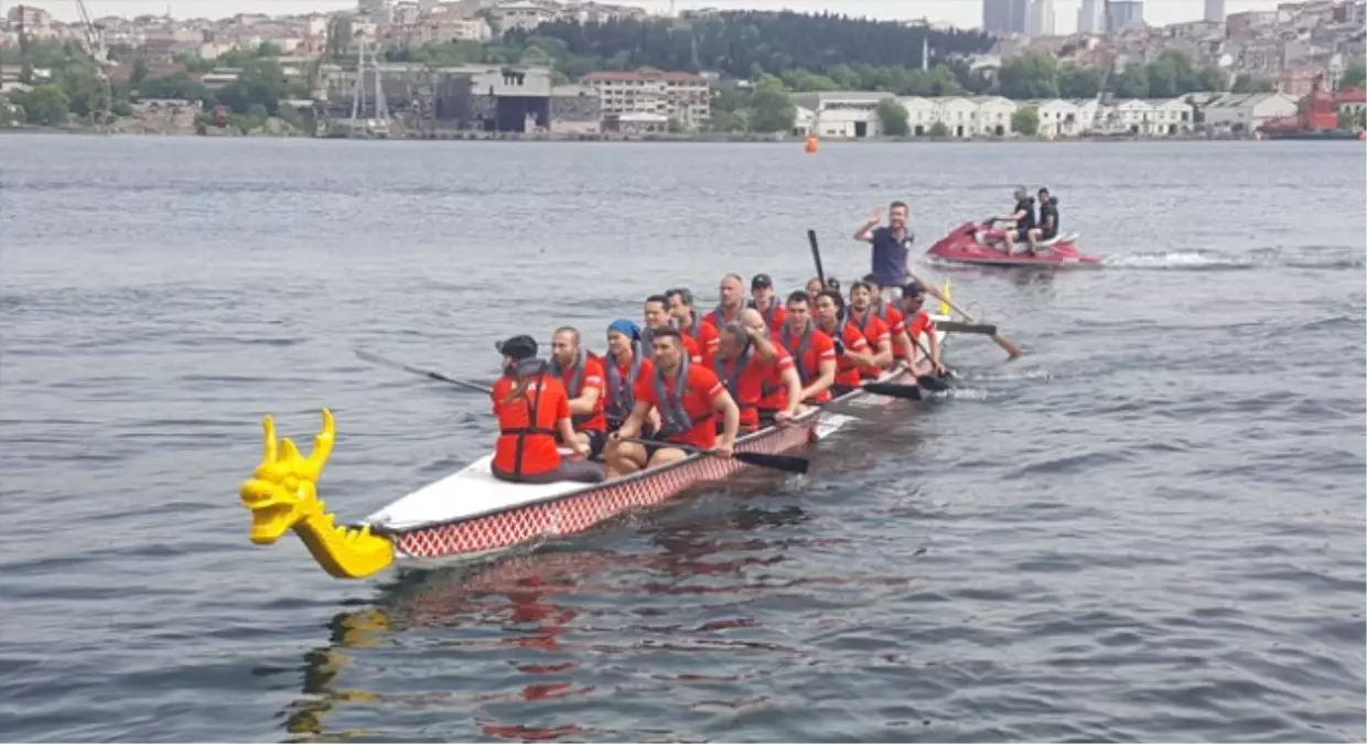 Dragon Boat Yarışları Başladı