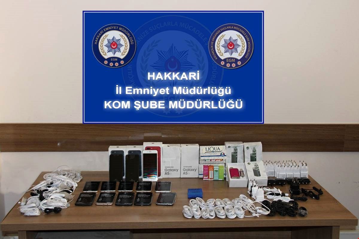 Hakkari\'de Kaçakçılık Operasyonu