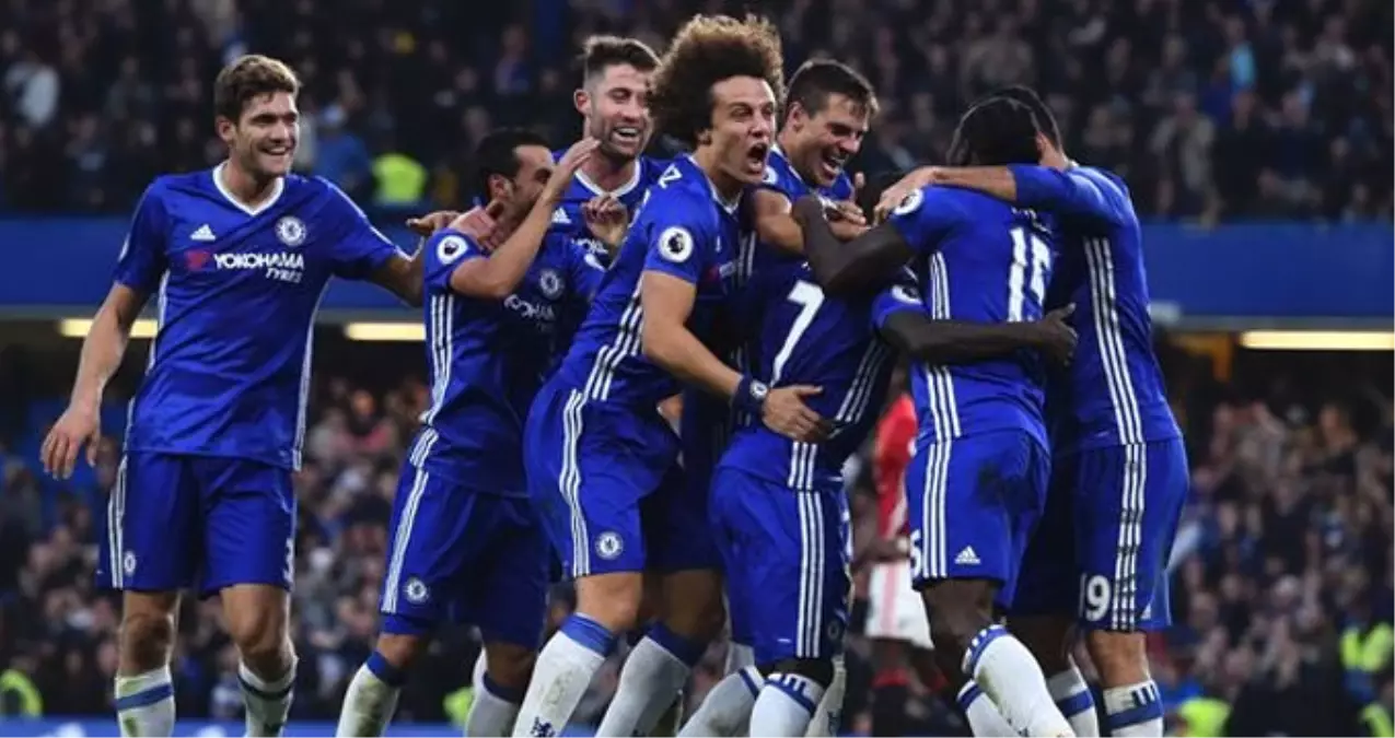 İngiltere Premier Lig\'de Şampiyon Chelsea