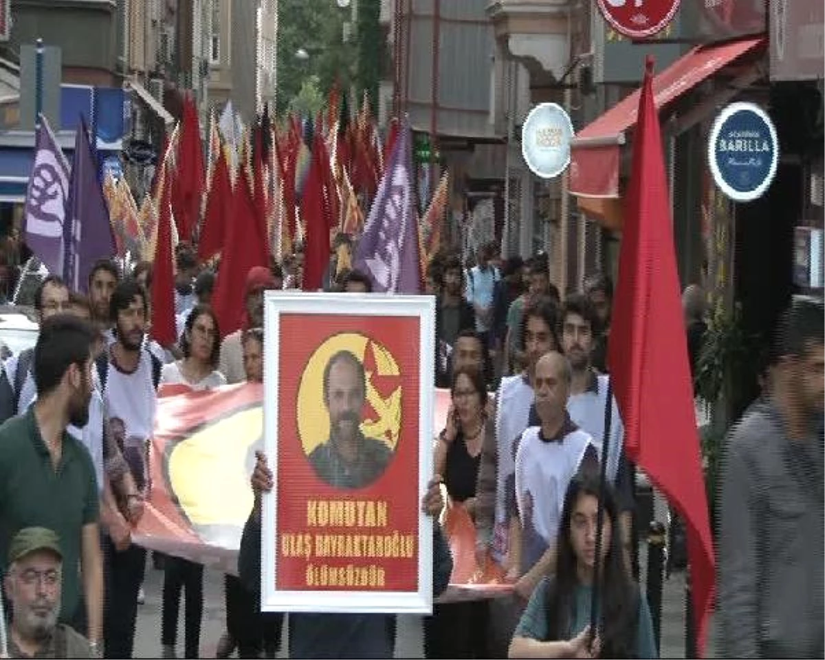 Kadıköy\'de Ulaş Bayraktaroğlu İçin Anma Düzenlendi