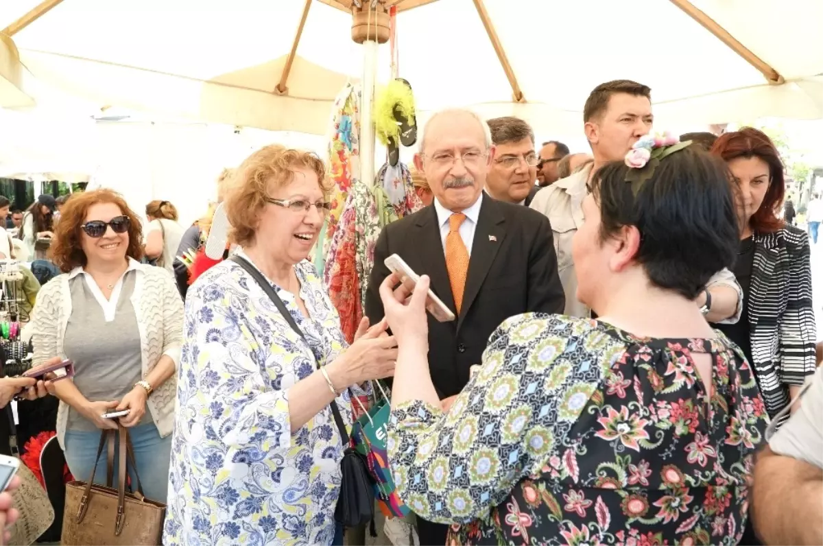 Kılıçdaroğlu, Bursa\'da Kermes Ziyaret Etti