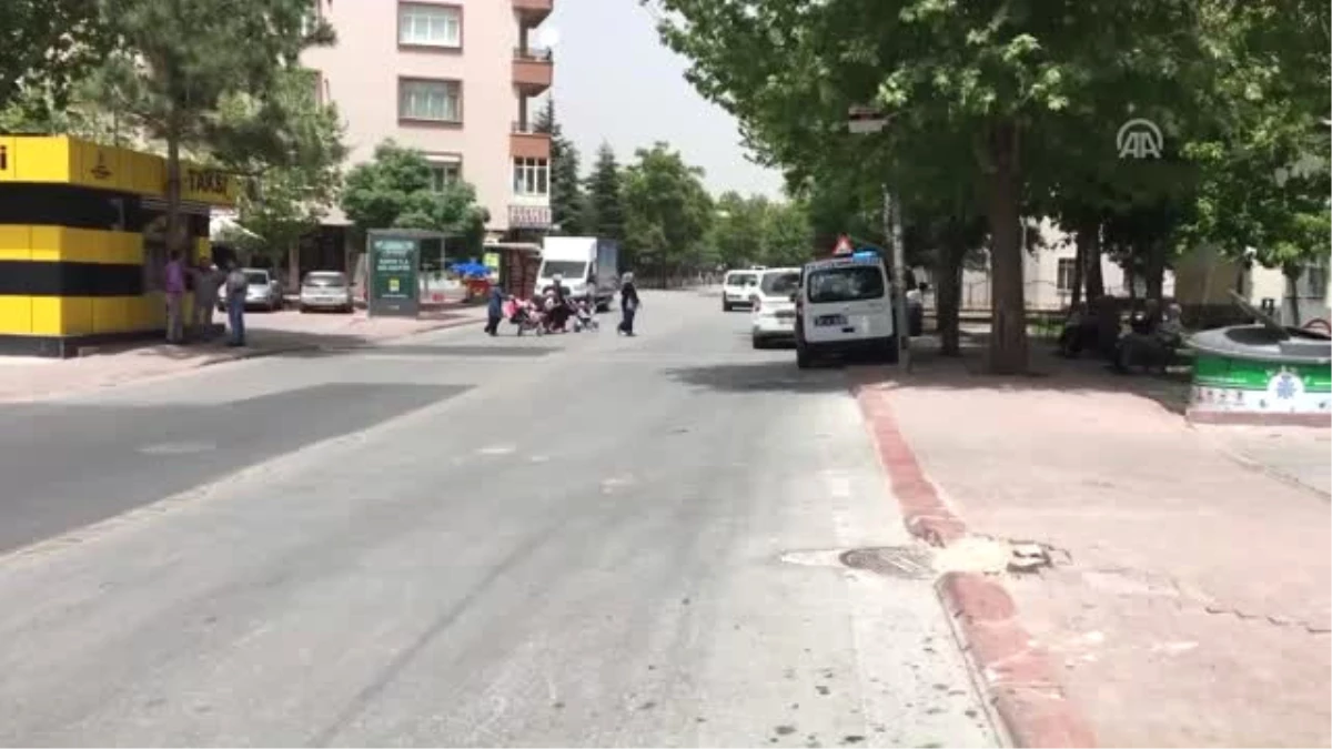 Konya\'da Hafif Ticari Araç Motosiklete Çarptı: 1 Ölü