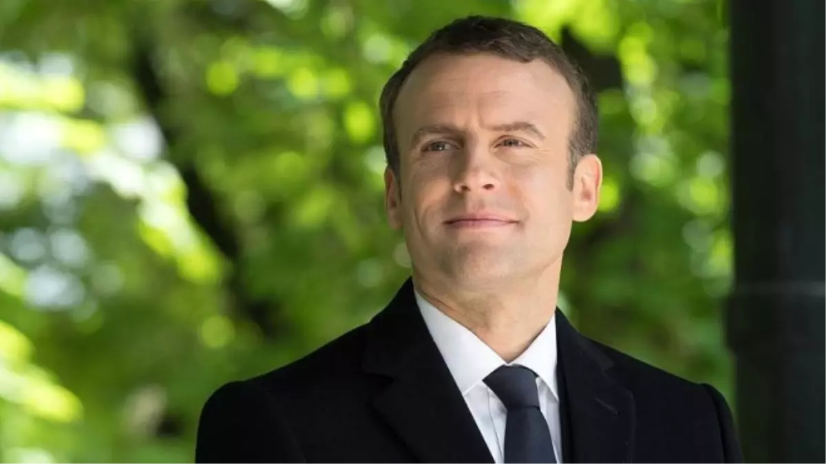 Macron Cephesinde Çatlak