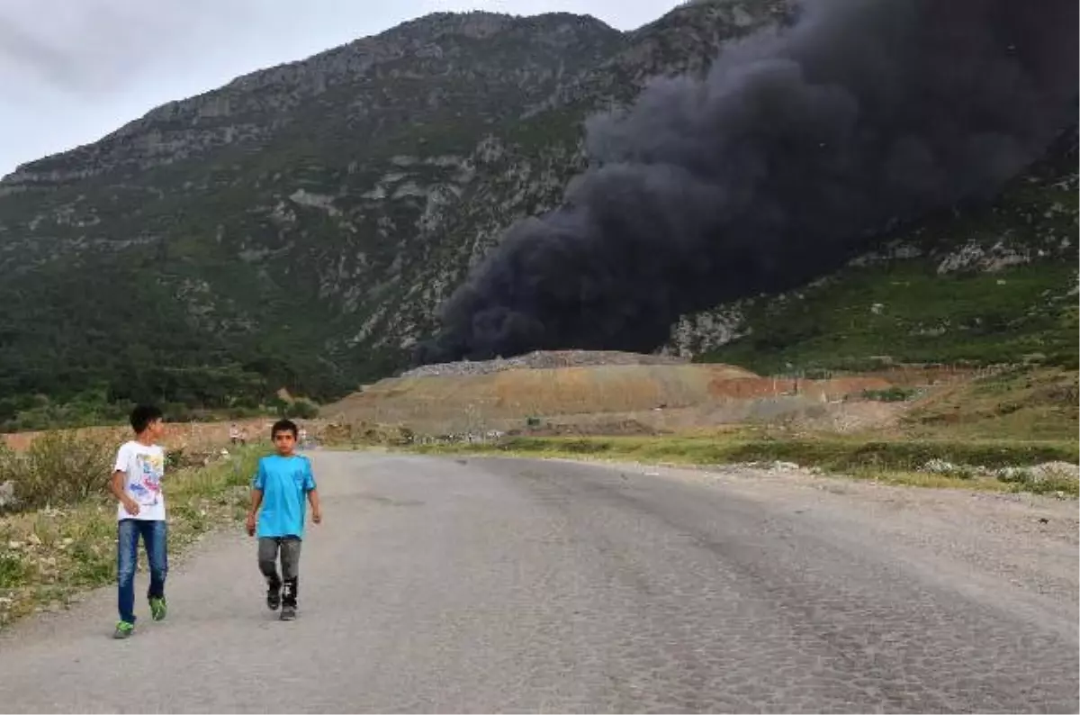 Manisa Şehir Çöplüğünde Yangın