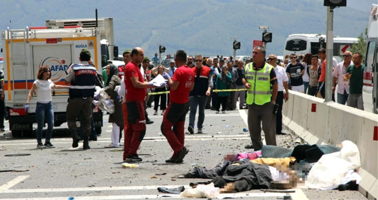 Muğla\'daki Midibüs Kazasında Ölü Sayısı 24\'e Yükseldi