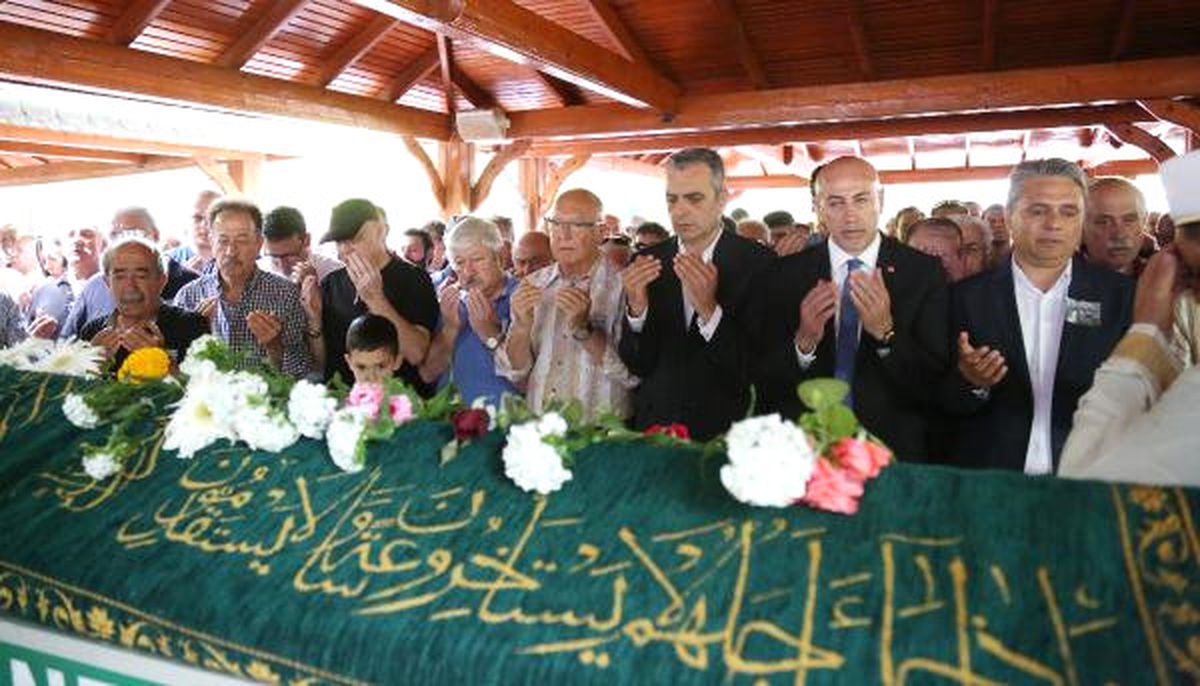 Öldürülen Çevreci Çifte Ait Eşyalar Obrukta Bulundu (2)
