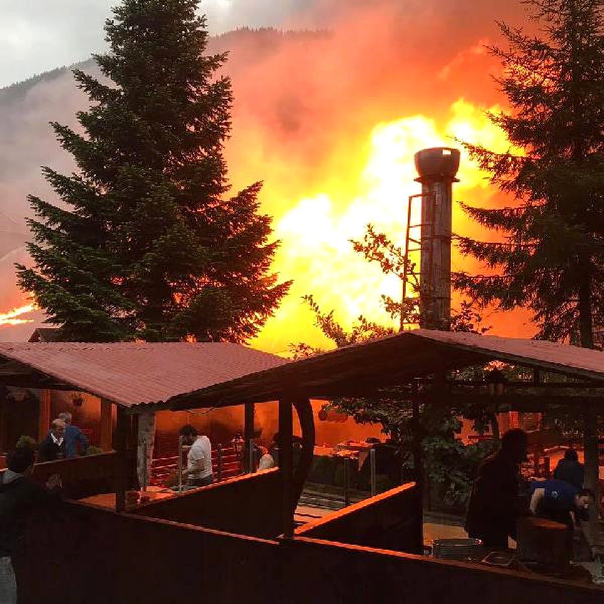 Uzungöl\'deki Yangın