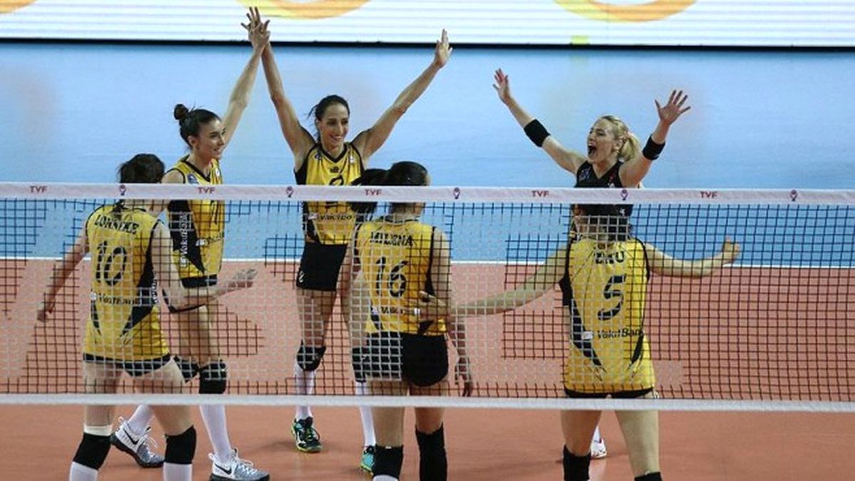 Vakıfbank Finale Yükseldi