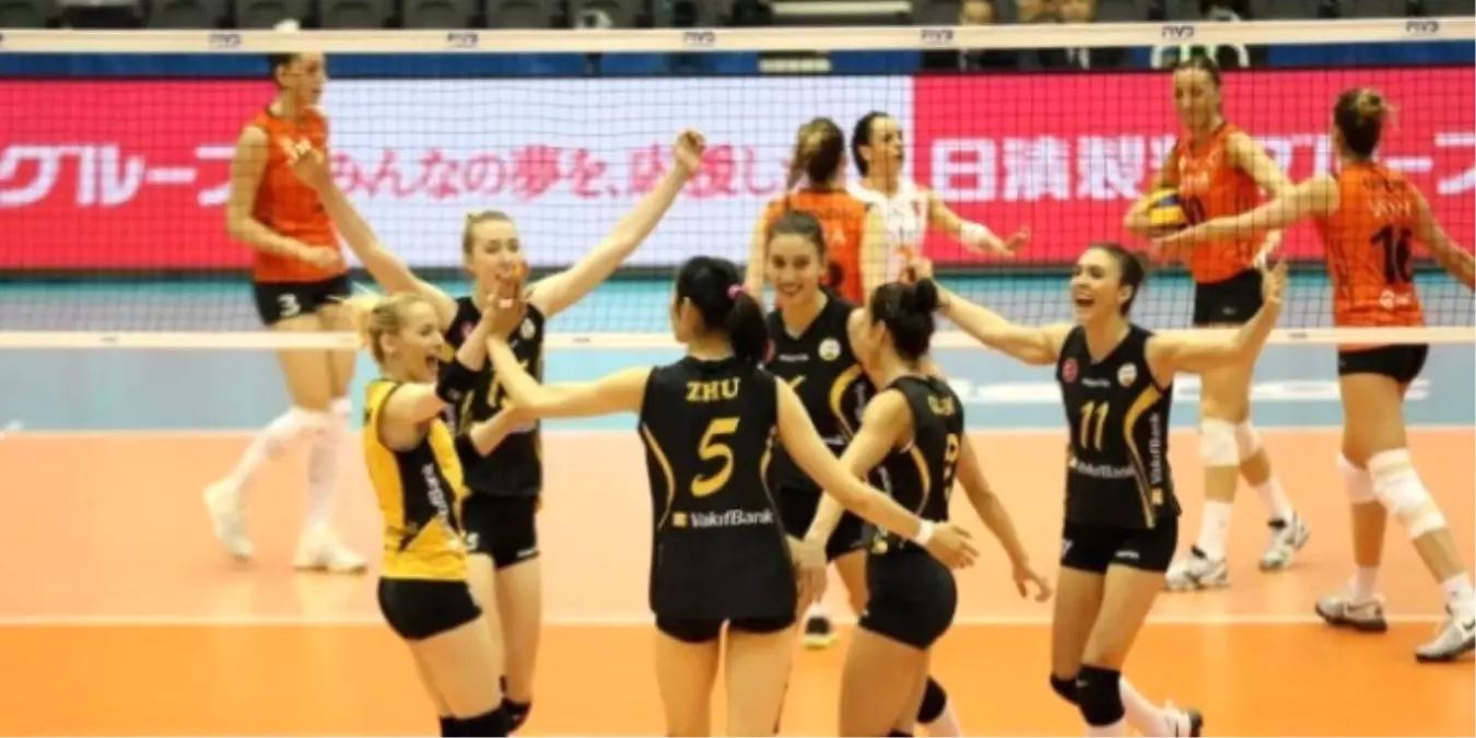 Vakıfbank Finale Yükseldi!