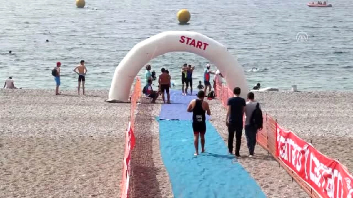 Antalya Aquatlonu Yarışması Start Verdi