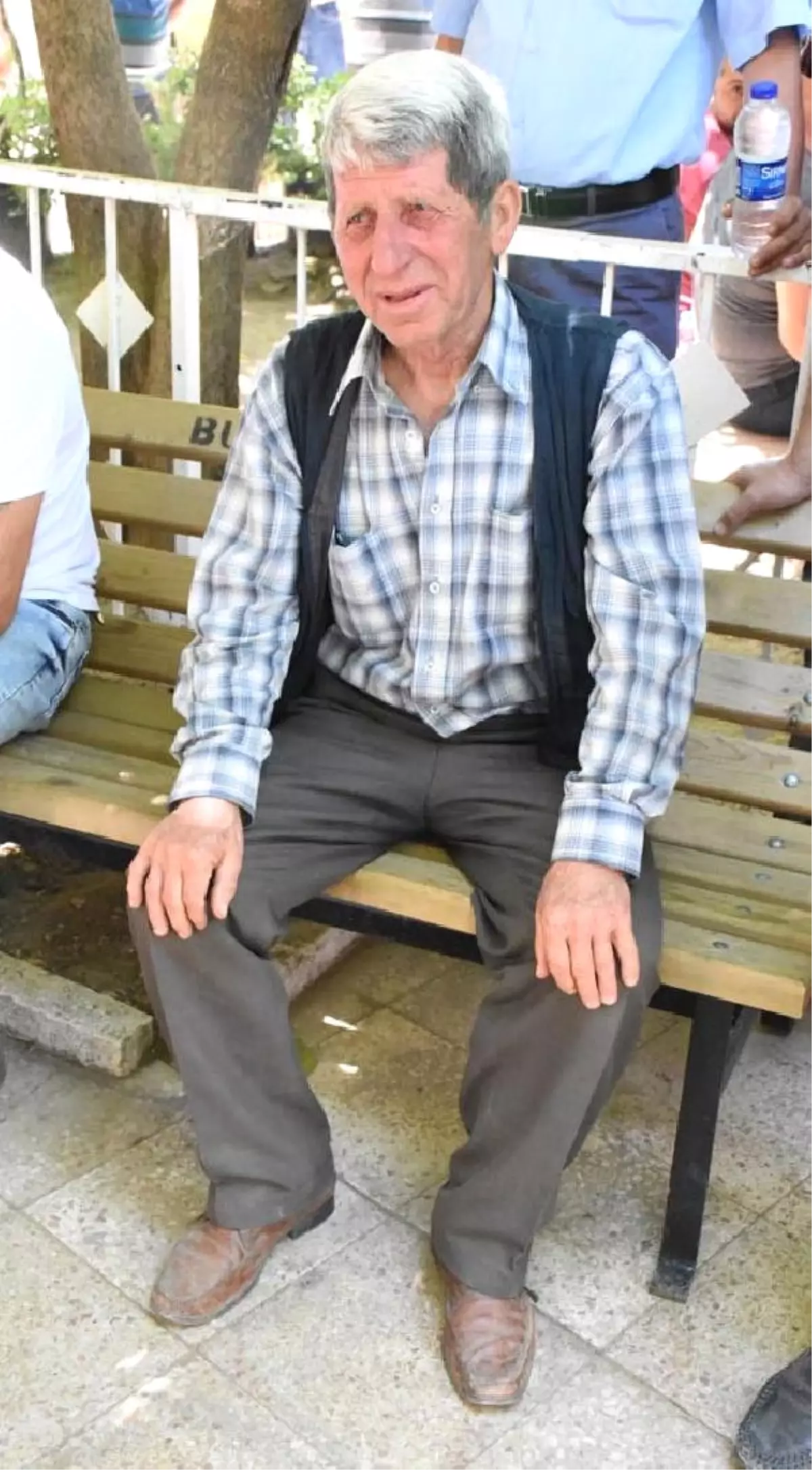 Buca\'da En Acı Anneler Günü; 24 Kaza Kurbanı Toprağa Verildi (4)