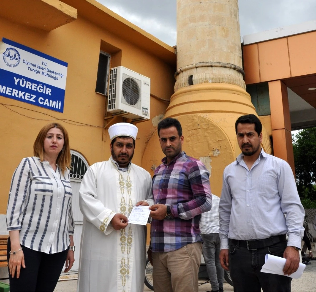 Camiye 10 Bin Lira Bağış Hapisten Kurtardı