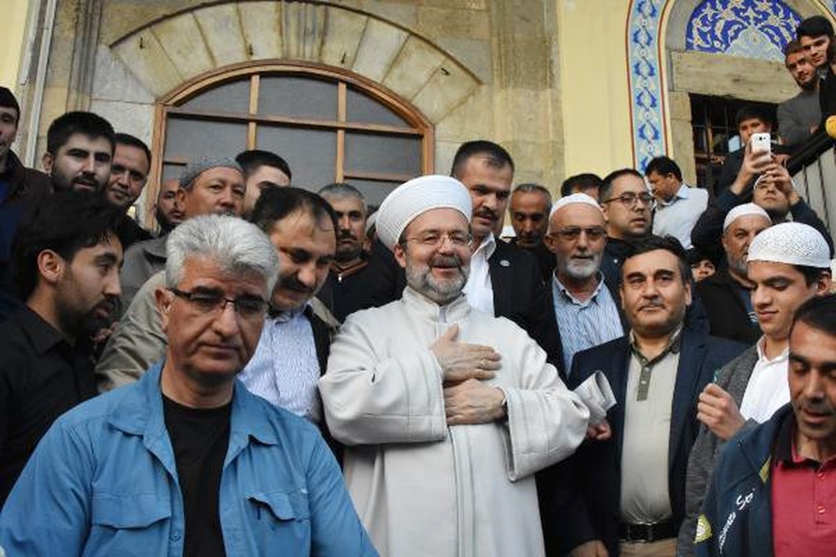 Diyanet İşleri Başkanı: 140 Karakterlik Lüzumsuz Söz, İfade, Yazılardan Uzak Durun