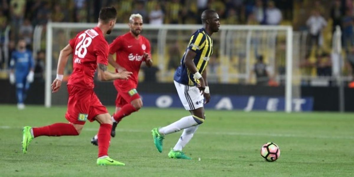 Fenerbahçe\'nin Devler Ligi Umutları Tükeniyor!