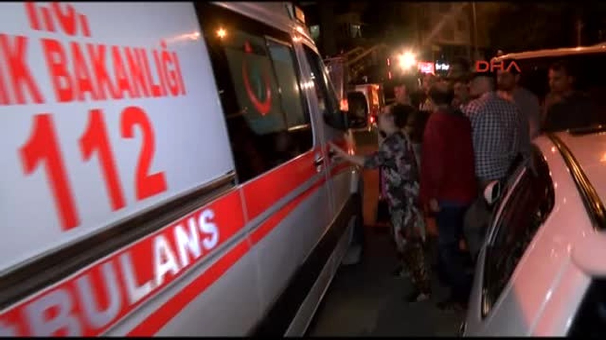 Gaziosmanpaşa\'da Trafik Kazası: 1 Yaralı