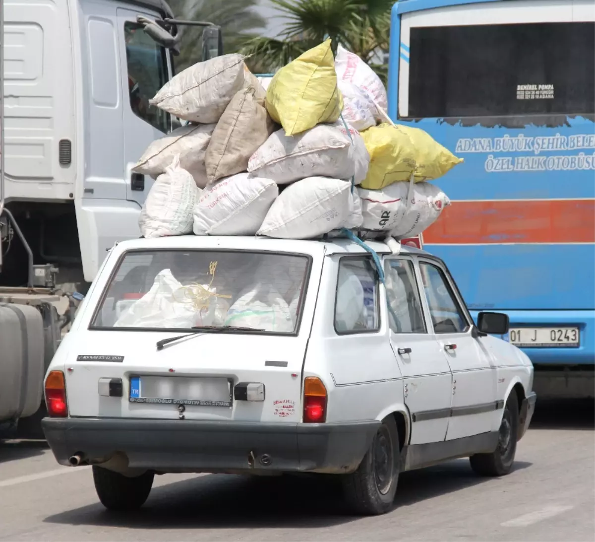 Kamyonet Değil Otomobil