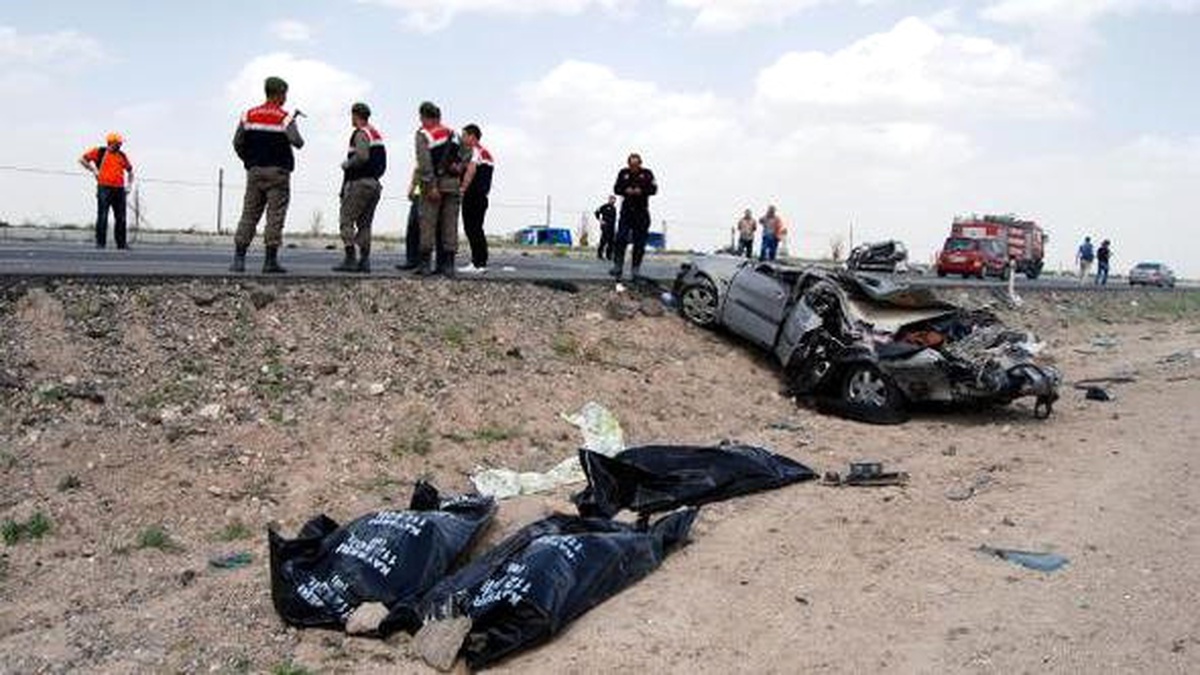 Kayseri\'de Trafik Kazası: 3 Ölü, 1 Yaralı (Ek)
